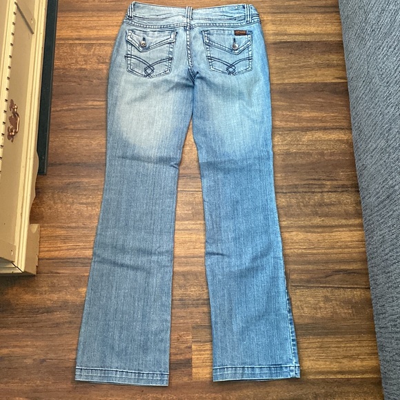 ZD Premium Jeans - Picture 7 of 9